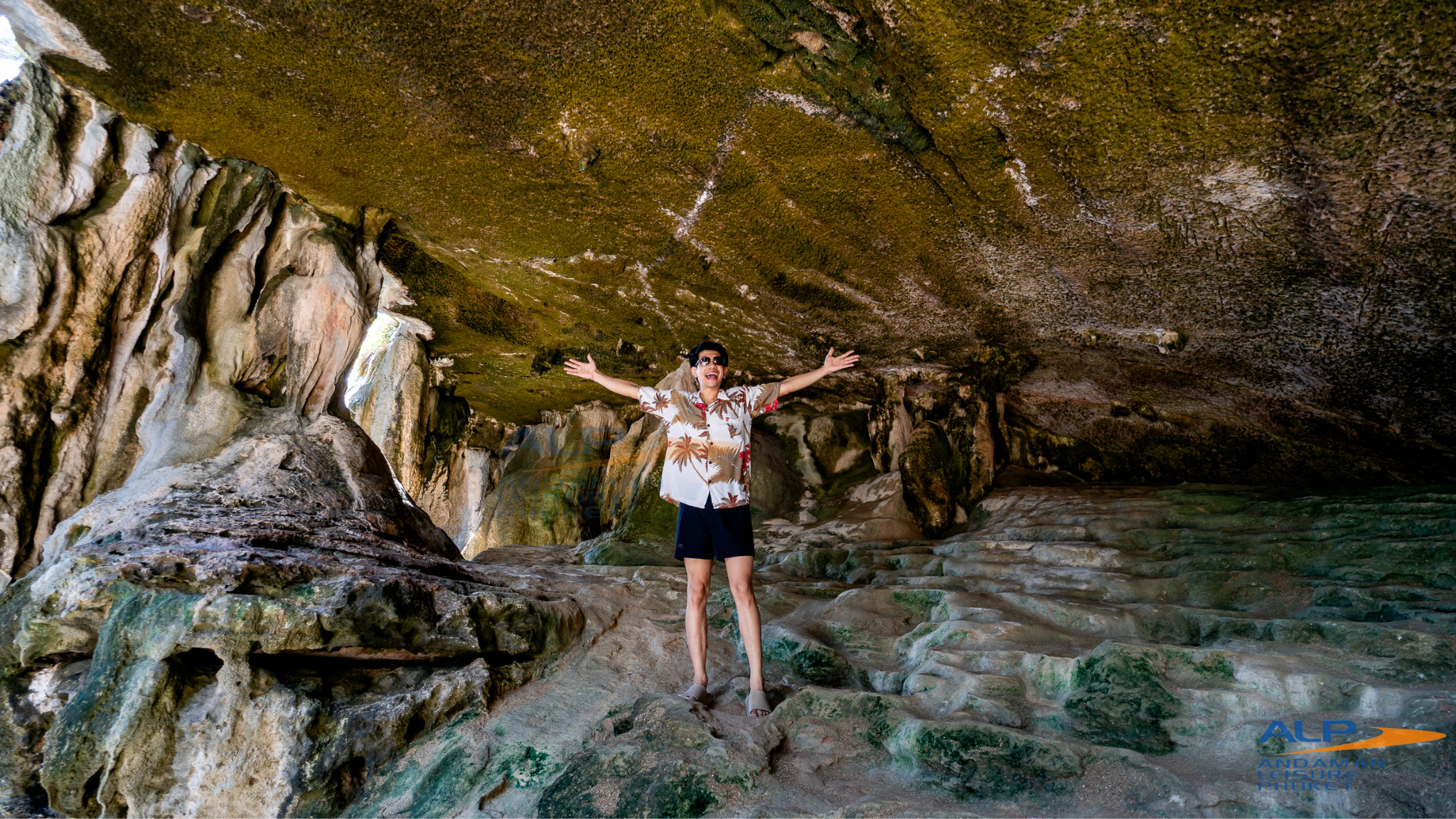 PHANG NGA BAY + JAMES BOND ISLAND + CANOE